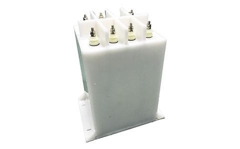 什么情況會(huì)引起補(bǔ)償電容器發(fā)生過電流？